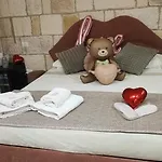 Roses & Guest house