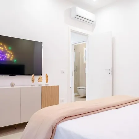 Гостевой дом Roses & 4*