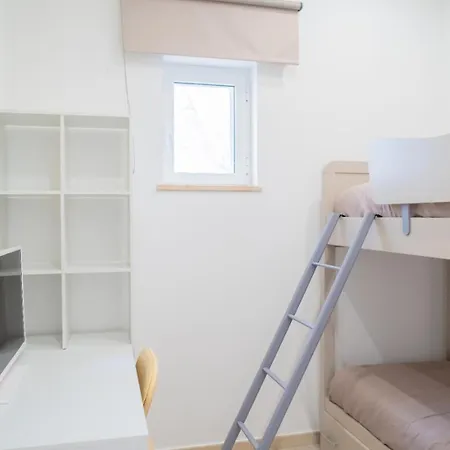 Гостевой дом Roses &